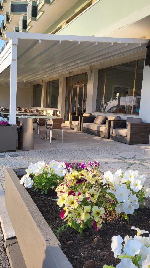 Hotel Metropol Pesaro Esterno foto