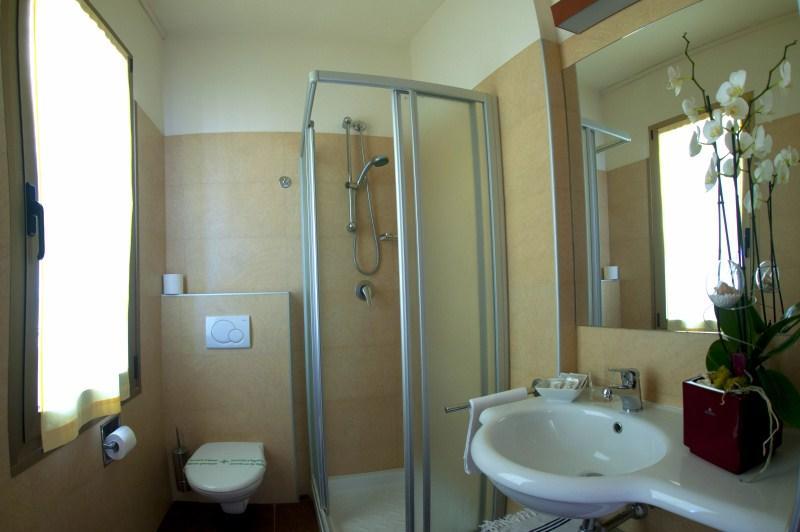 Hotel Metropol Pesaro Esterno foto